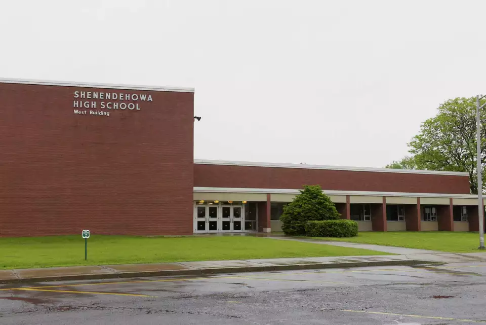 Broadview School Cuts Suspensions 25% Broadview School Cuts Suspensions 25%
