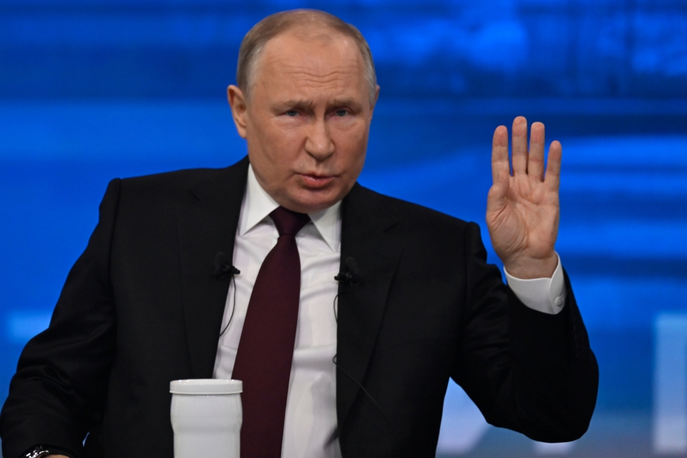Moscow Tightens Grip as Ukraine Peace Talks Stall